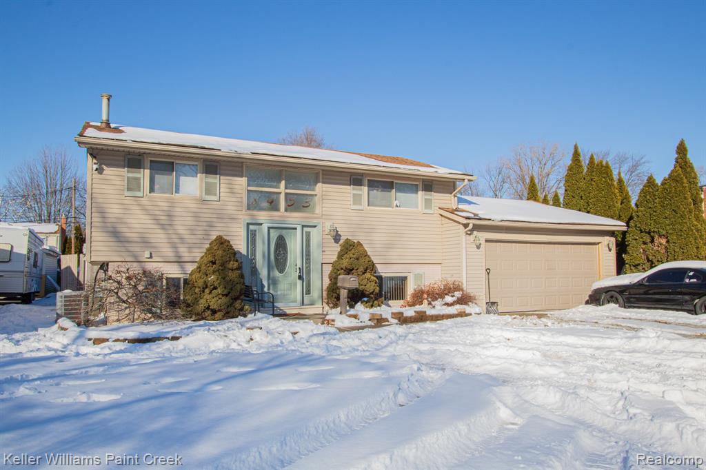 8453 Smethwick Road, Sterling Heights, MI 48312 — Photo 2