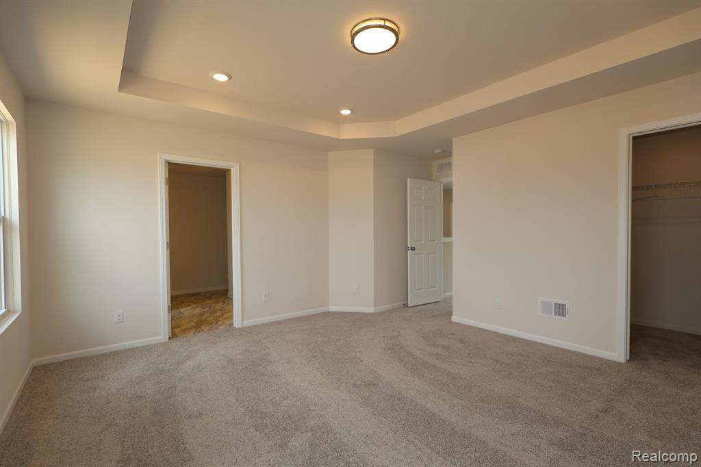 362 Hidden River W, Holly, MI 48442 — Photo 24