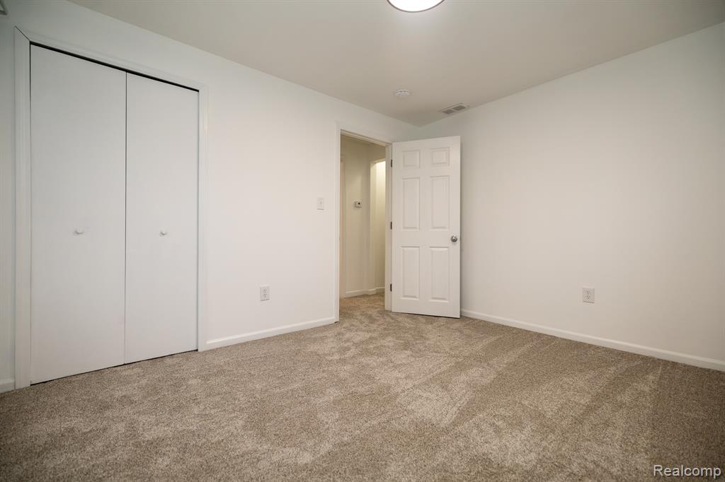 9172 Millward Avenue, White Lake, MI — Photo 12