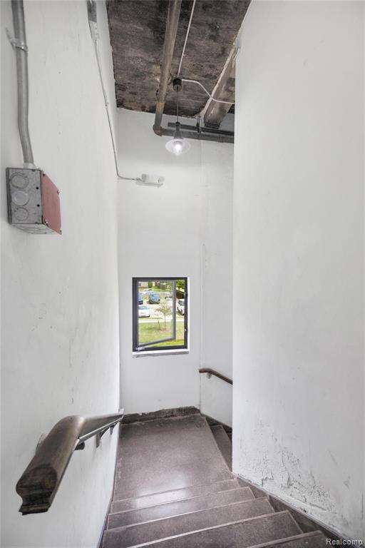 470 BRAINARD Street, Detroit, MI 48201 — Photo 42