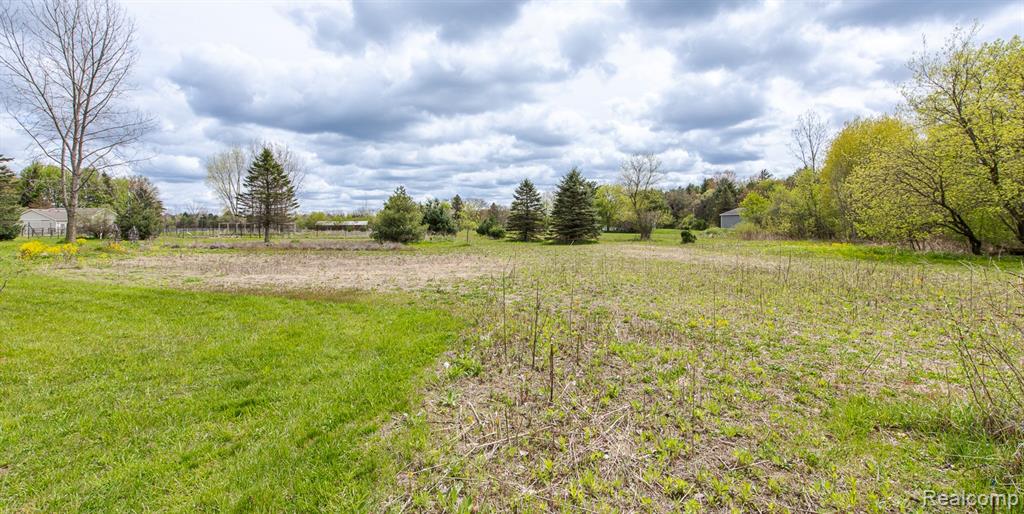 1263 N Baldwin Road, Oxford, MI 48371 — Photo 48