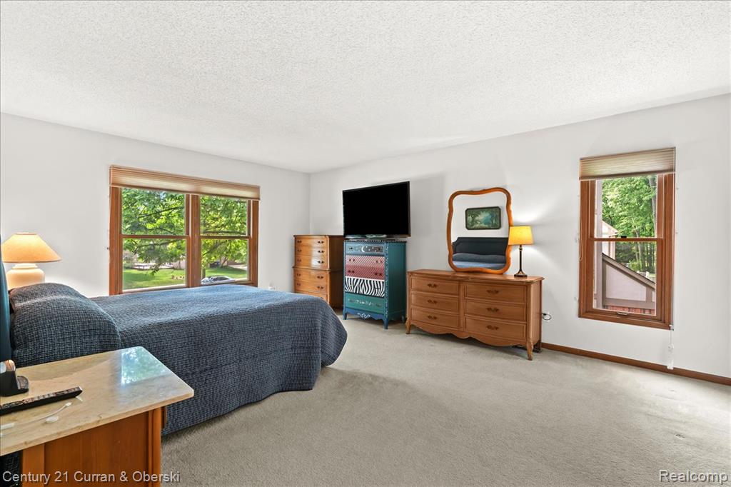 47126 Cider Mill Drive Drive, Novi, MI — Photo 19