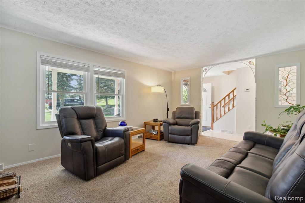898 ROWLAND Road, Leonard, MI 48367 — Photo 16