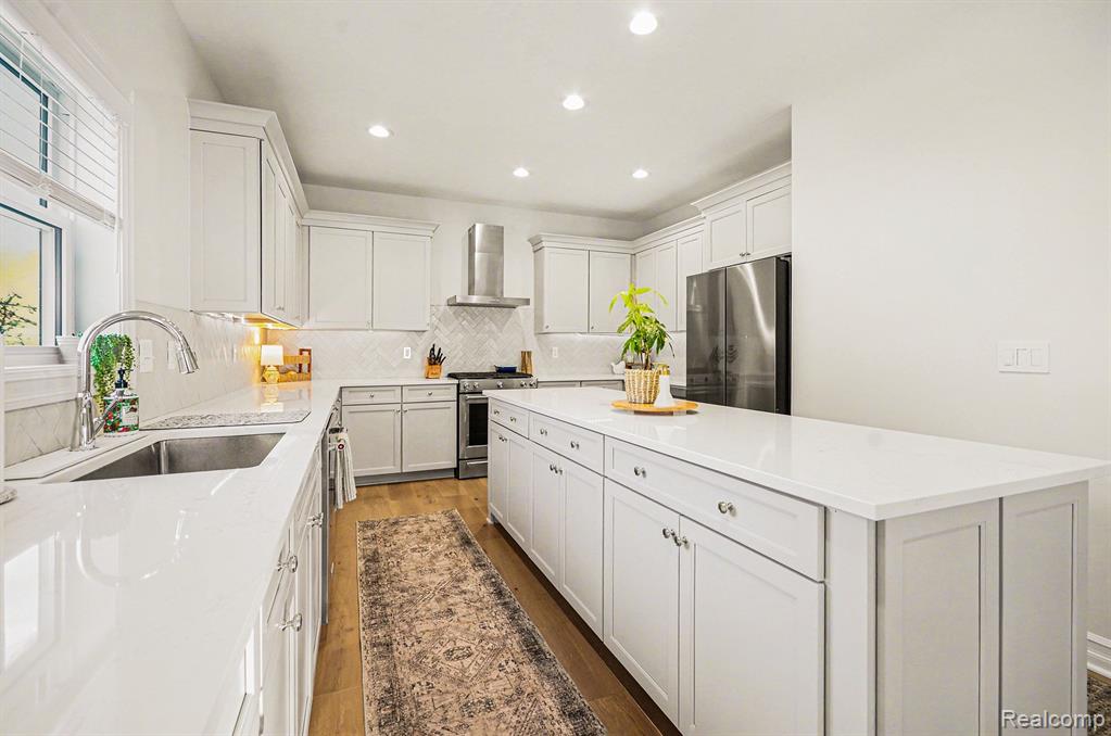 4707 Olivia Avenue, Royal Oak, MI 48073 — Photo 12
