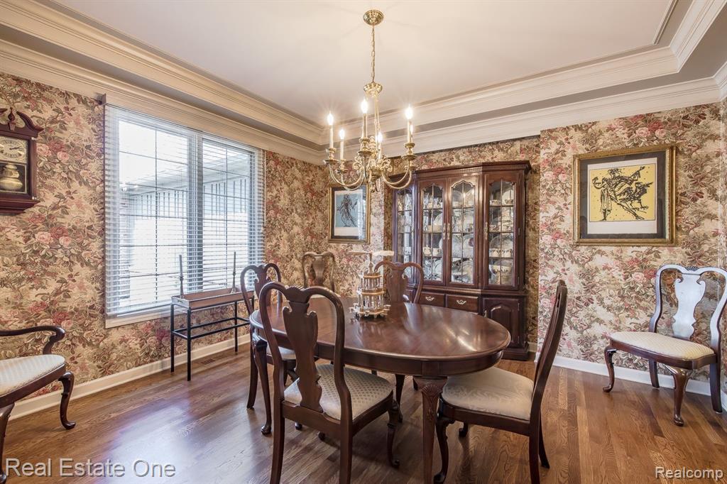 9316 LAKEBLUFF Drive, Clarkston, MI 48348 — Photo 8