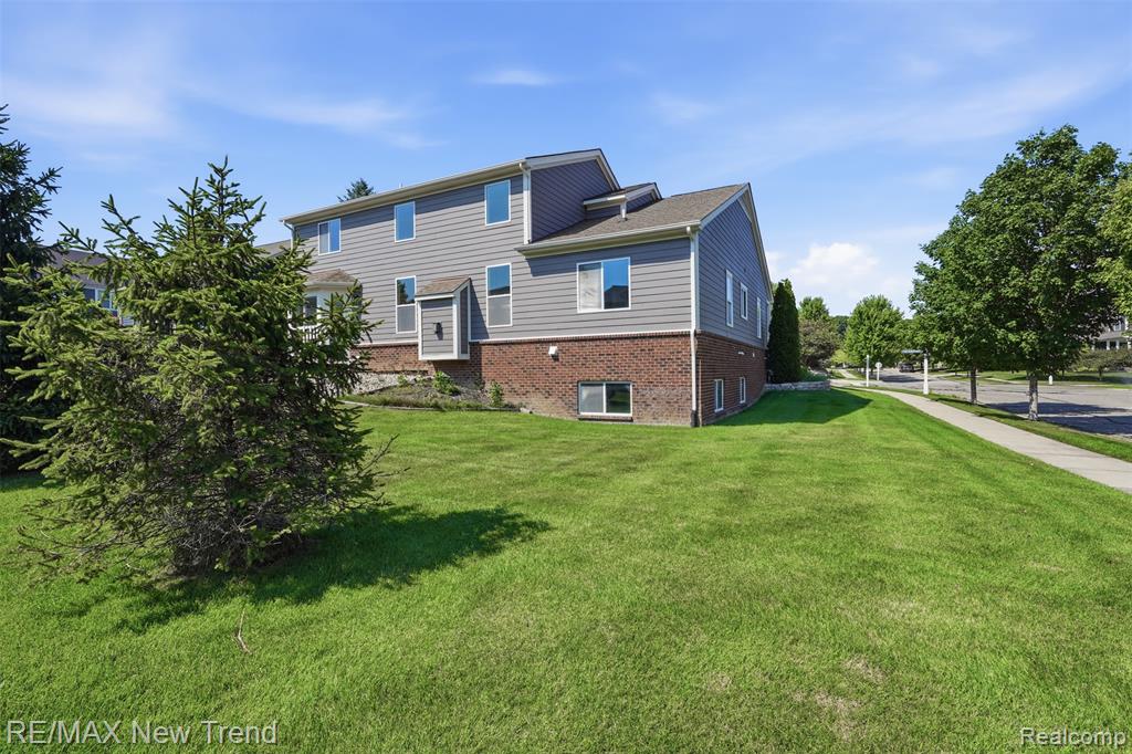 7301 VILLAGE PARK Drive, Independence, MI — Photo 49