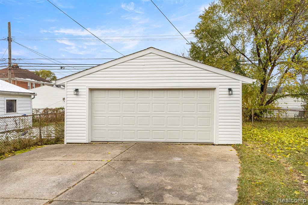 6463 Payne Avenue, Dearborn, MI 48126 — Photo 33