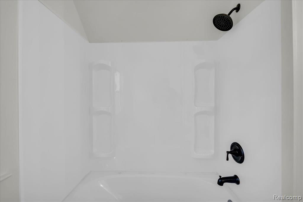 606 W 4th Street, Monroe, MI 48161 — Photo 11