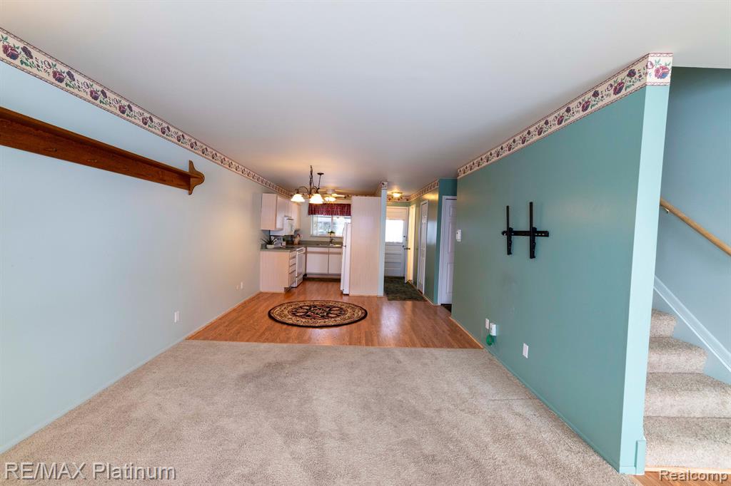6010 Alan Drive, 30, Brighton, MI 48116 — Photo 10