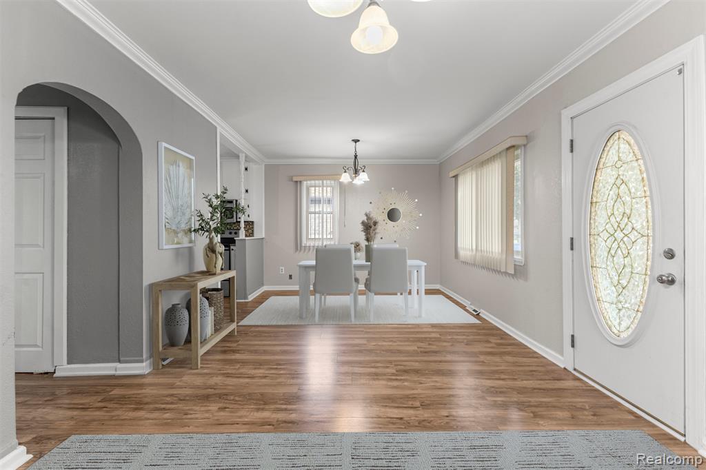5655 Robindale Avenue, Dearborn Heights, MI 48127 — Photo 4