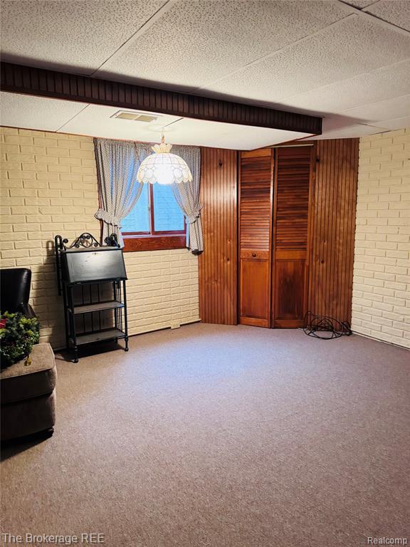 588 Oakbrook Circle, Flushing, MI 48433 — Photo 11