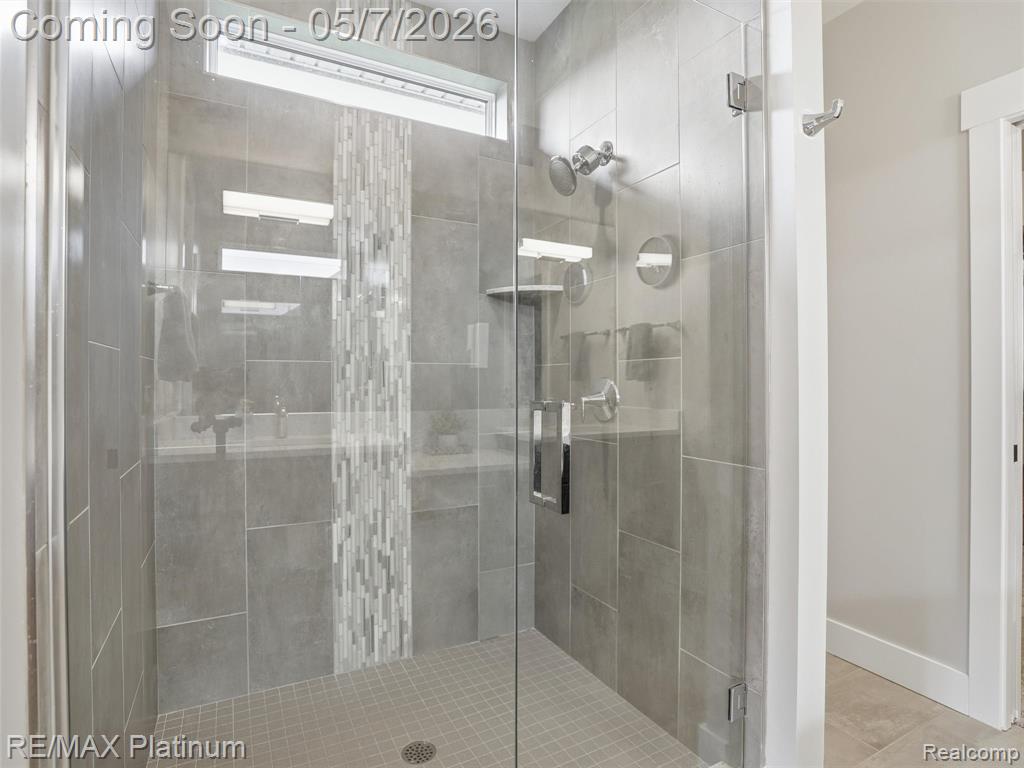 16413 Carrie Lane, Fenton, MI 48430 — Photo 29
