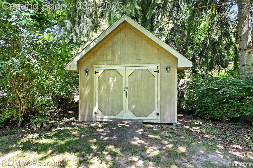 6339 Chaparral Drive, Brighton, MI 48116 — Photo 33