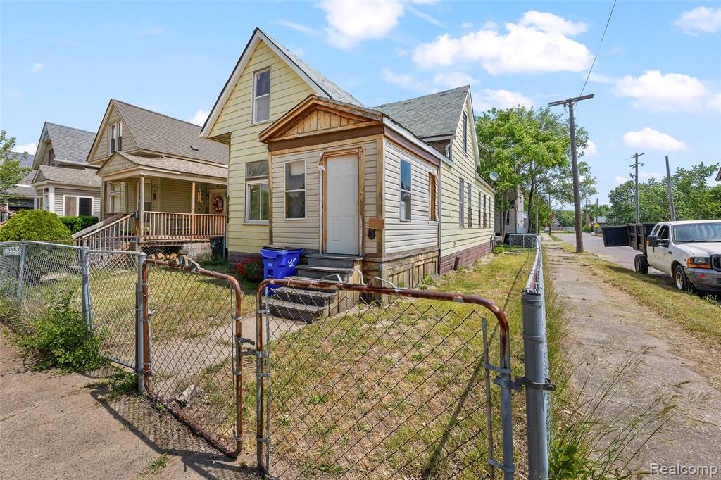 2100 Lansing Street, Detroit, MI 48209 — Photo 13