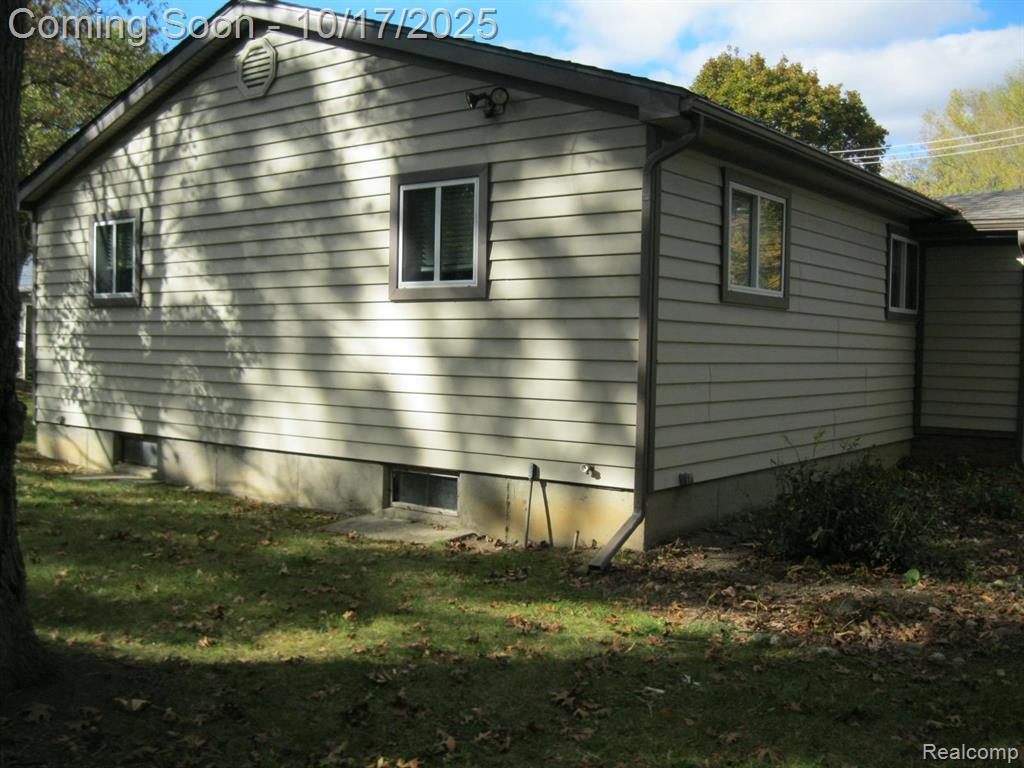 4491 Ormond Road, White Lake, MI 48383 — Photo 8