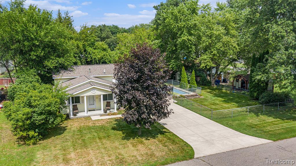 5524 Aylesbury Drive, Waterford, MI 48327 — Photo 26