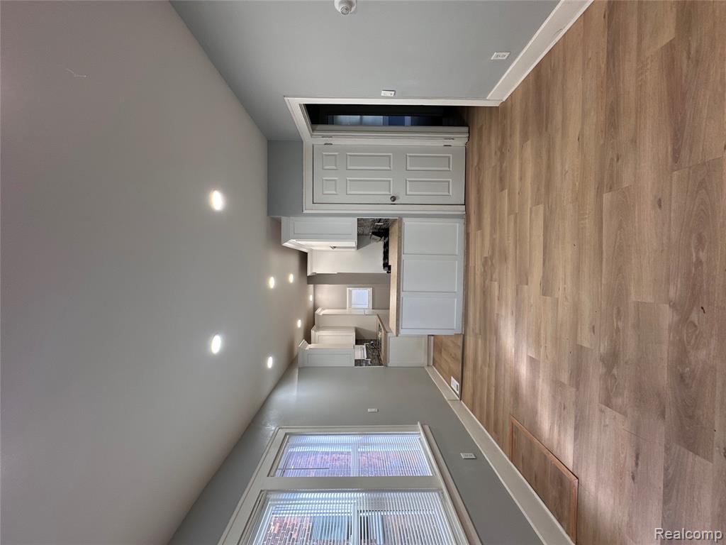 2286 Tuxedo Street, Detroit, MI 48206 — Photo 2