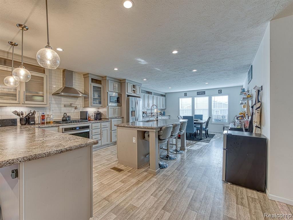 10747 S BROOKSTON Drive, Willis, MI 48191 — Photo 3