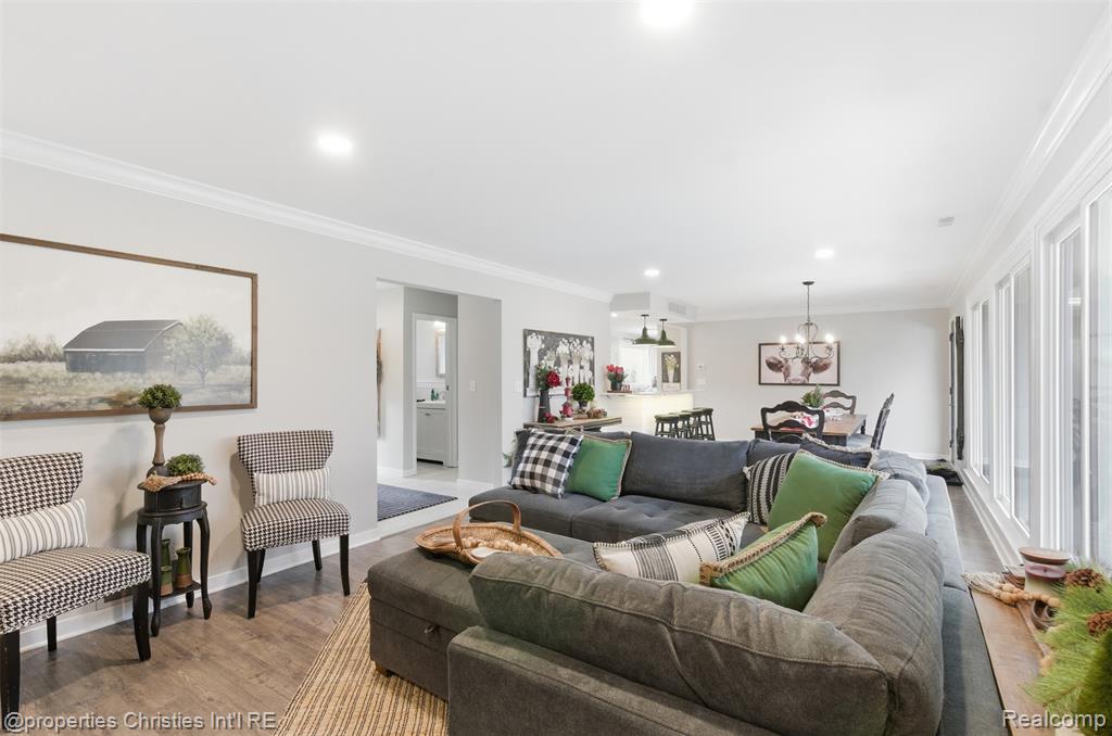 4305 Meadowlane Court, Bloomfield Hills, MI 48304 — Photo 14