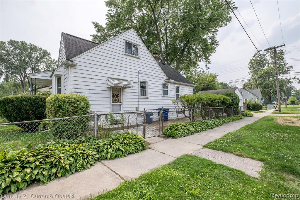 9663 Columbia, Redford, MI 48239 — Photo 43