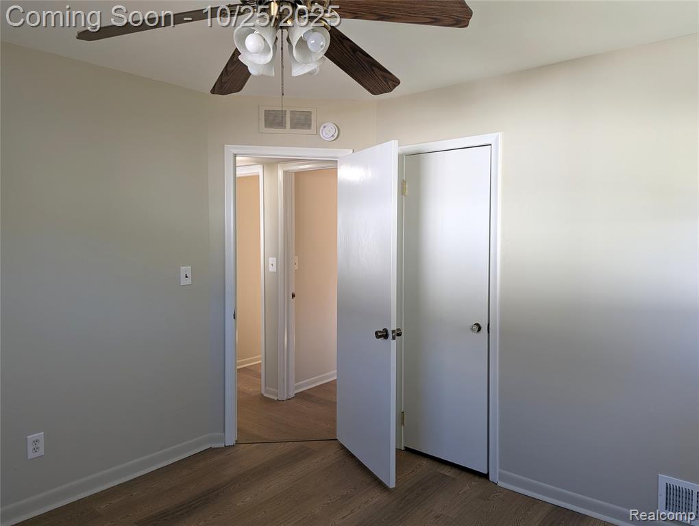 7401 Floral Street, Westland, MI — Photo 29