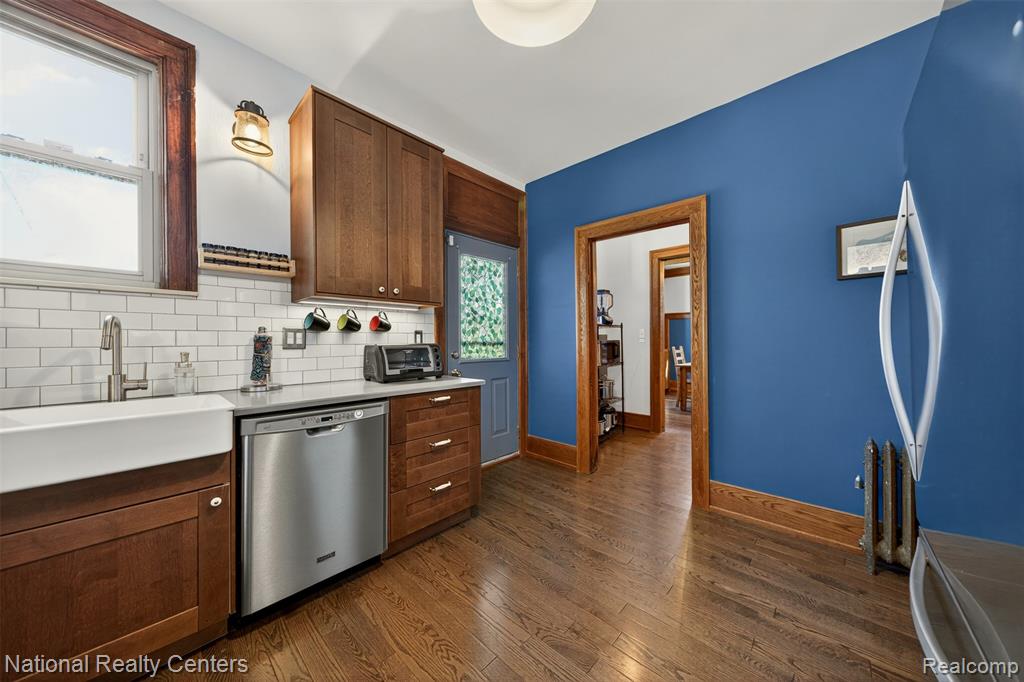 700 Taylor Street, Detroit, MI 48202 — Photo 22