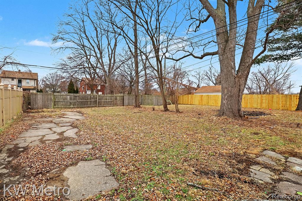 5959 Newport Street - Photo 5