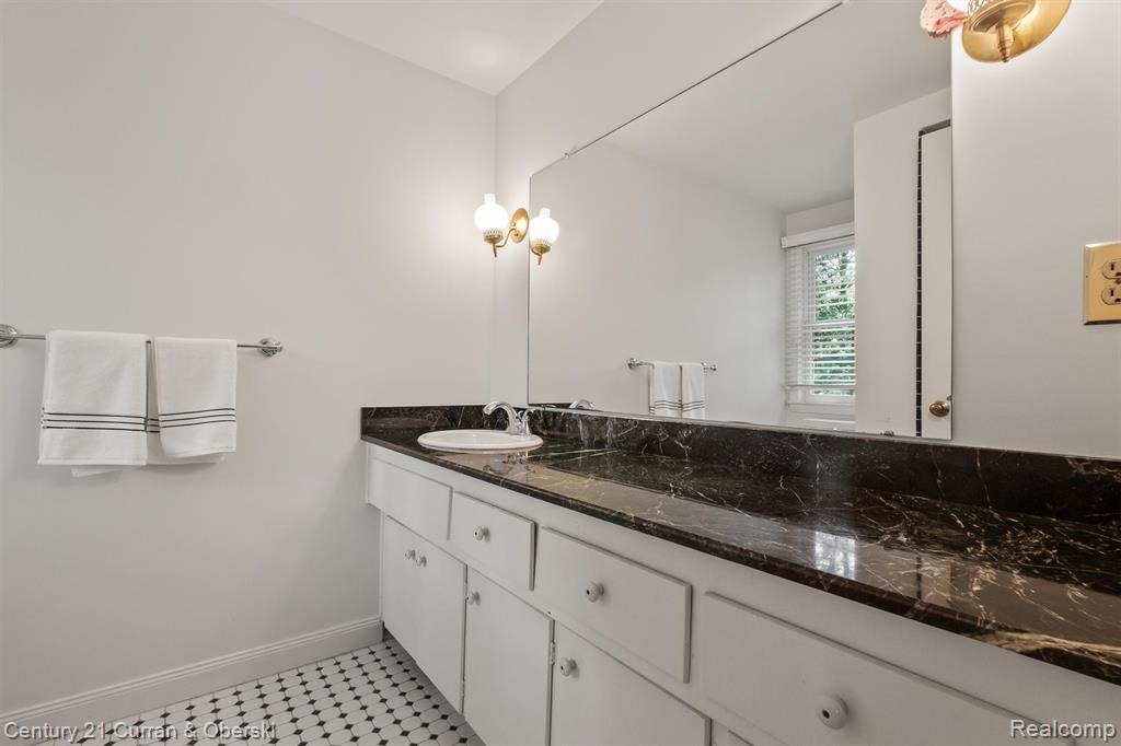 46141 Pickford Street, Northville, MI 48168 — Photo 26