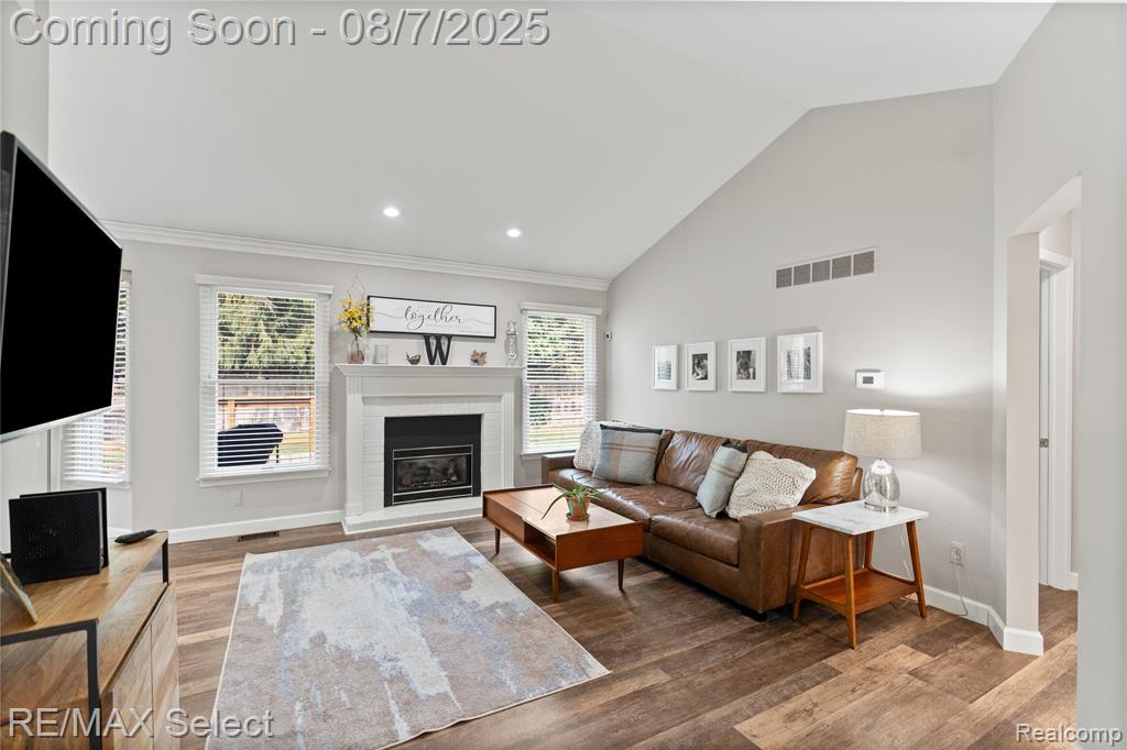8052 Rose Lane, Goodrich Vlg, MI — Photo 17