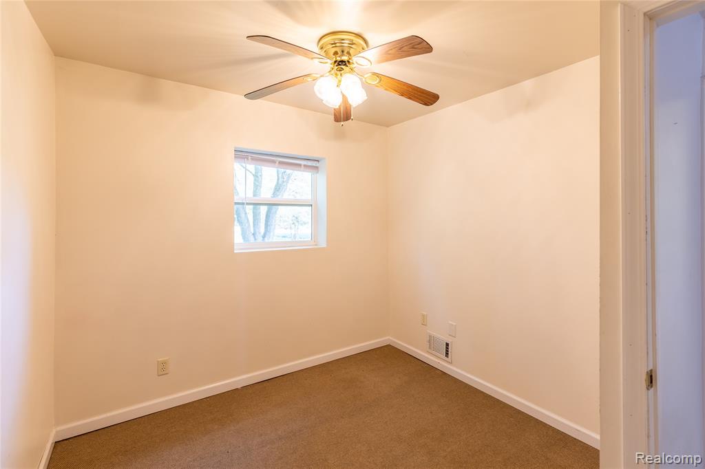14405 Rawsonville Road, Belleville, MI 48111 — Photo 20
