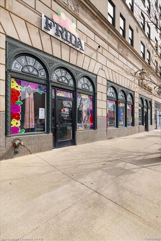 15 E KIRBY Street, 825, Detroit, MI 48202 — Photo 61