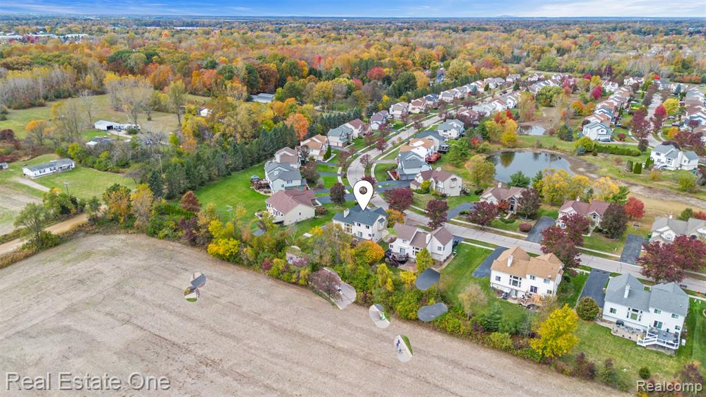 43275 Pond Bluff Drive, Belleville, MI 48111 — Photo 41