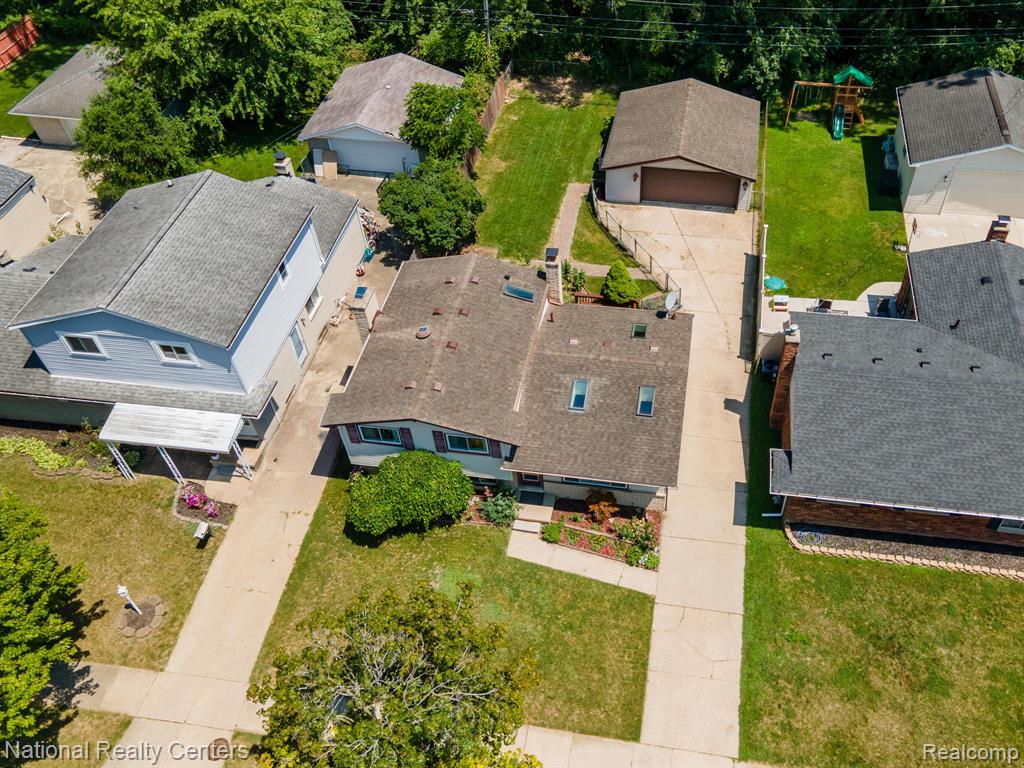 8308 Orhan Street, Canton, MI 48187 — Photo 36