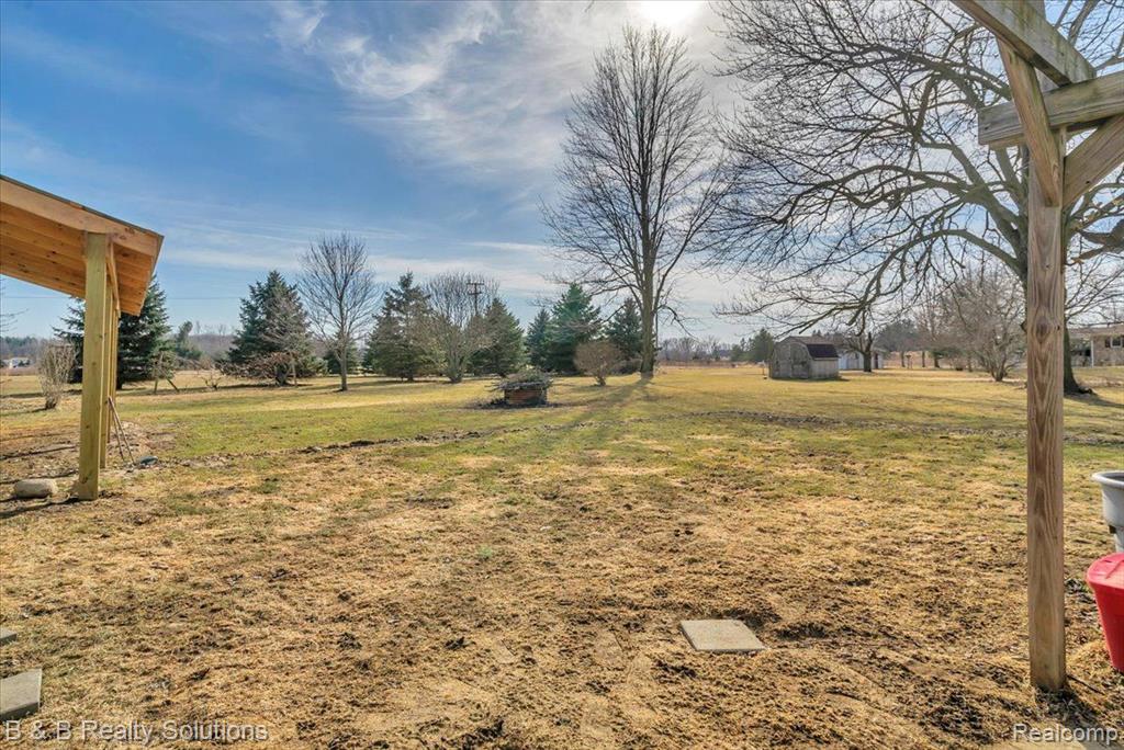 14749 IMLAY CITY Road, Mussey, MI 48014 — Photo 33