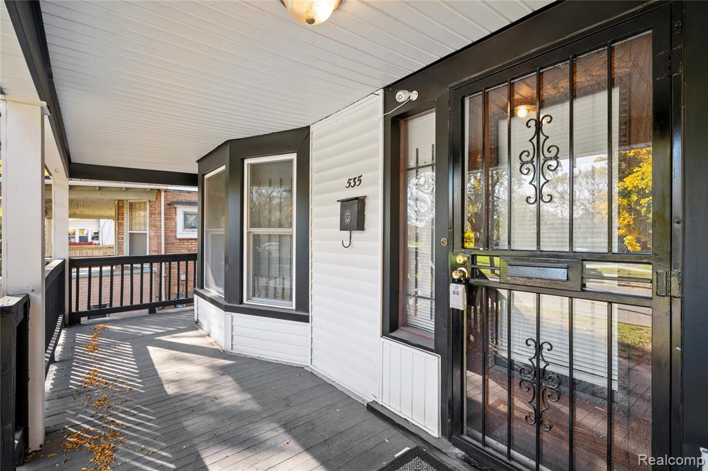 535 Woodland Street, Detroit, MI 48202 — Photo 2