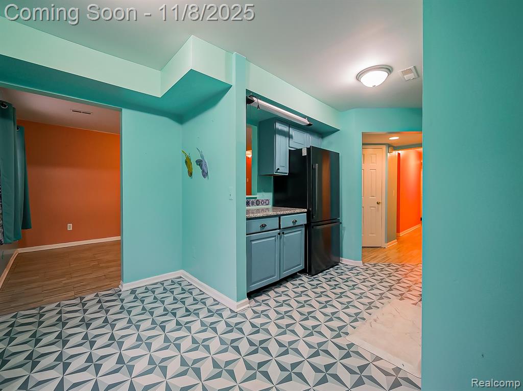 16513 Terrace Village Drive, Taylor, MI 48180 — Photo 4
