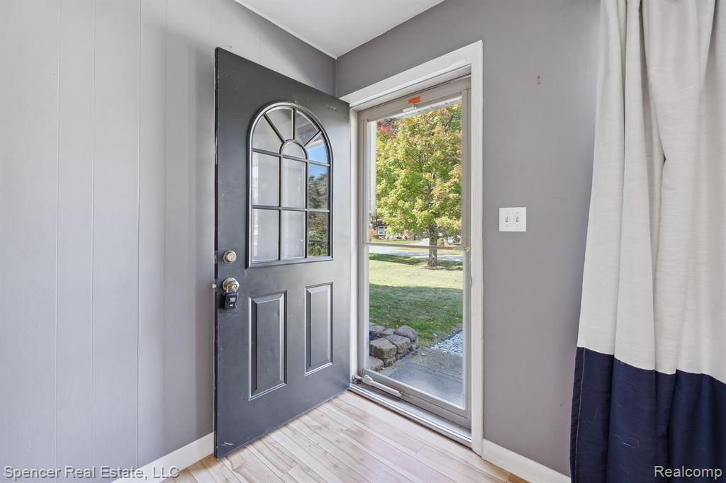 44149 Durson Street, Novi, MI — Photo 6