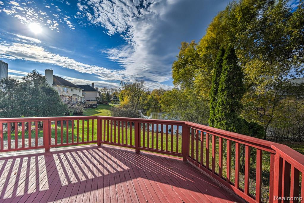 7418 Rafford Lane, West Bloomfield, MI — Photo 68