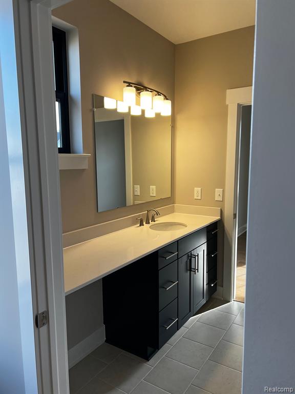60657 TOWN SQUARE Street, New Hudson, MI 48165 — Photo 29