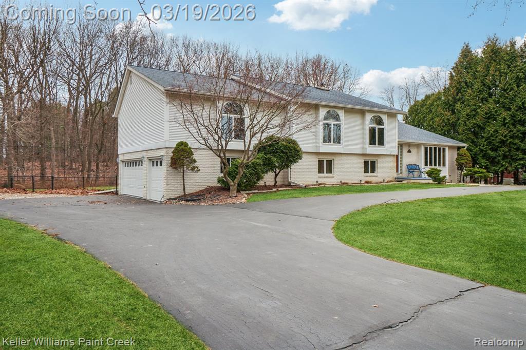 6530 Fredmoor Drive, Troy, MI 48098 — Photo 3