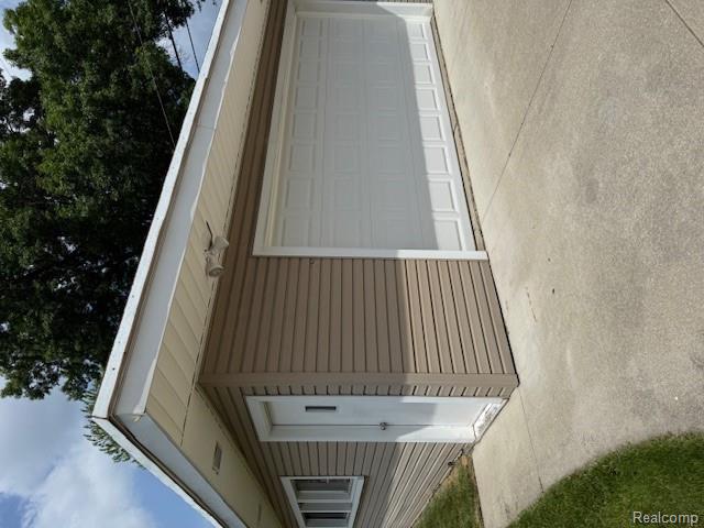 8403 Darlene Street, Warren, MI 48093 — Photo 3