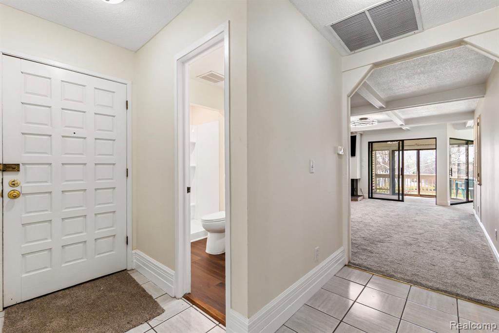 1680 Cliffs Landing, 302E, Ypsilanti, MI 48198 — Photo 5