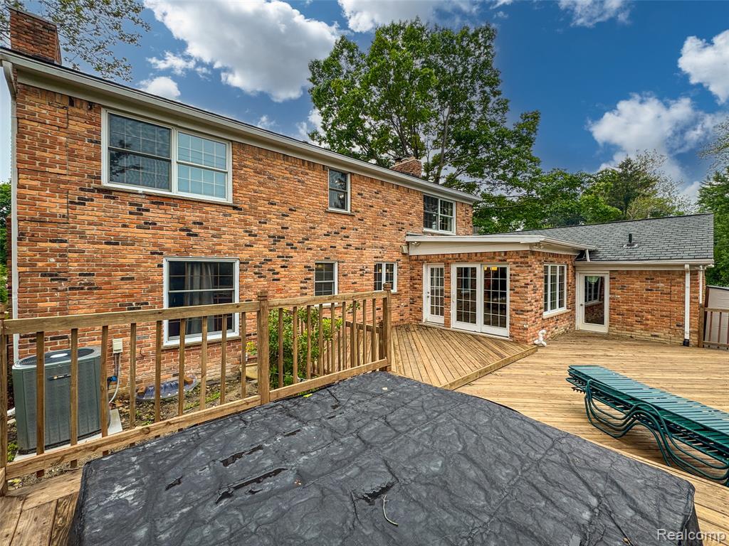 100 Overhill Road, Bloomfield Hills, MI 48301 — Photo 39