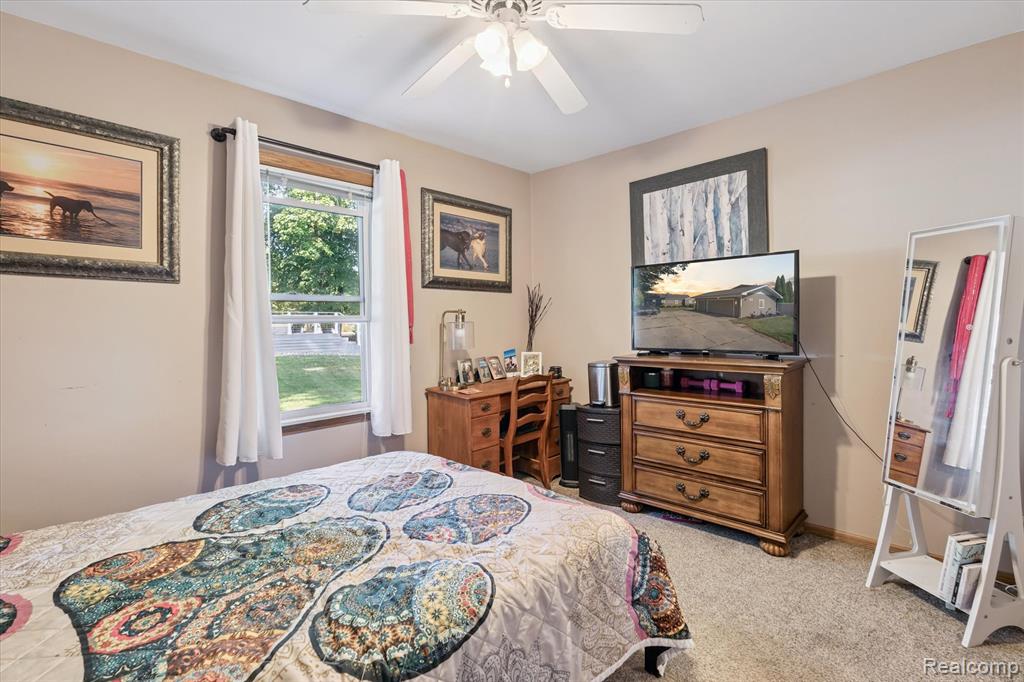 2236 Grove Park Road, Fenton, MI 48430 — Photo 20