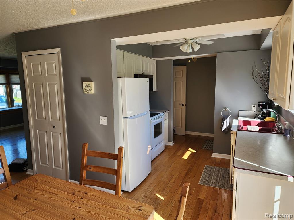 635 Sherry Drive, Lake Orion, MI 48362 — Photo 7
