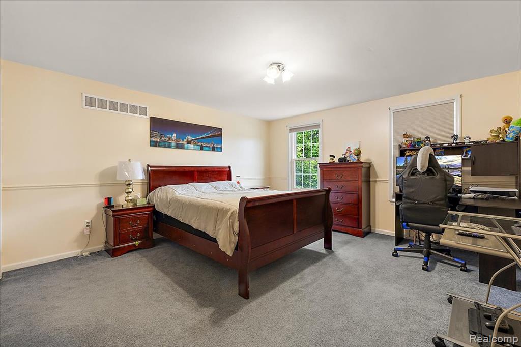 39573 Schroeder Drive, Clinton Twp, MI 48038 — Photo 36