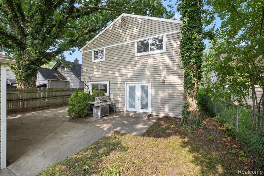 4110 Phillips Avenue, Berkley, MI 48072 — Photo 29