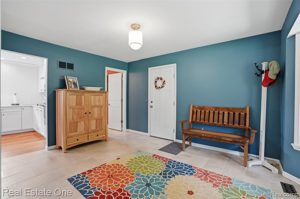1765 Rowe Road, Milford, MI 48380 — Photo 19