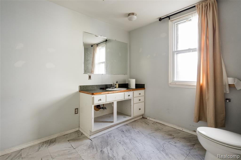 4820 Avery Street, Detroit, MI 48208 — Photo 12