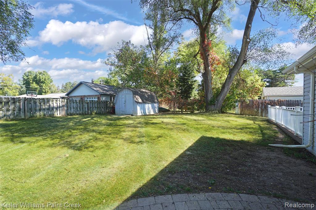 3530 Davison Road, Lapeer, MI 48446 — Photo 29